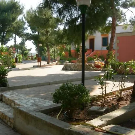 3 By Interhome * Vieste