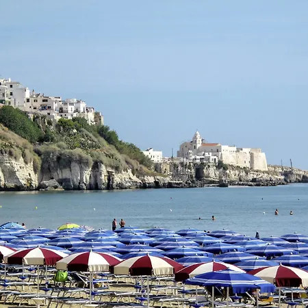 3 By Interhome * Vieste